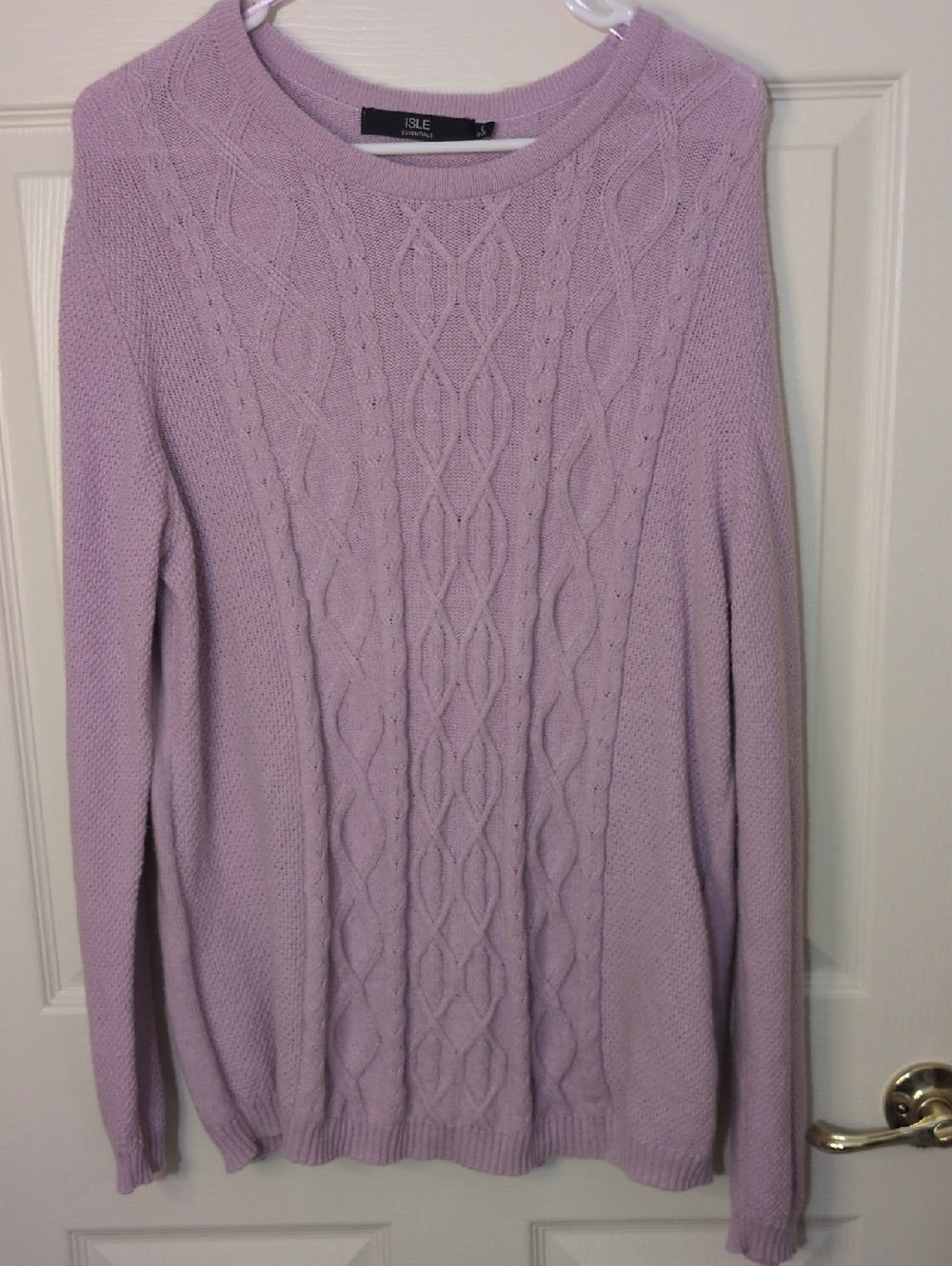 Isle Essentials Lavender Cable Crewneck Sweater, Size Large, Beautiful 😍